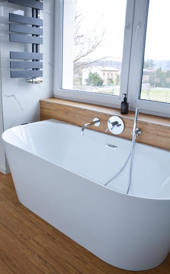 Luxury Apartment With Private Sauna Pod Javorovym Trinec Eksteriør bilde